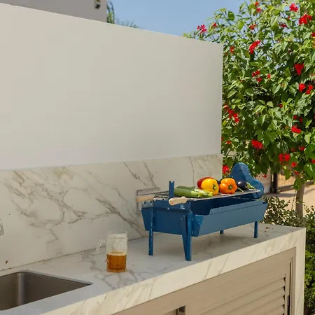 Villa Beachfront Villla Mimosa *