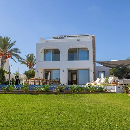 Beachfront Villla Mimosa Protaras